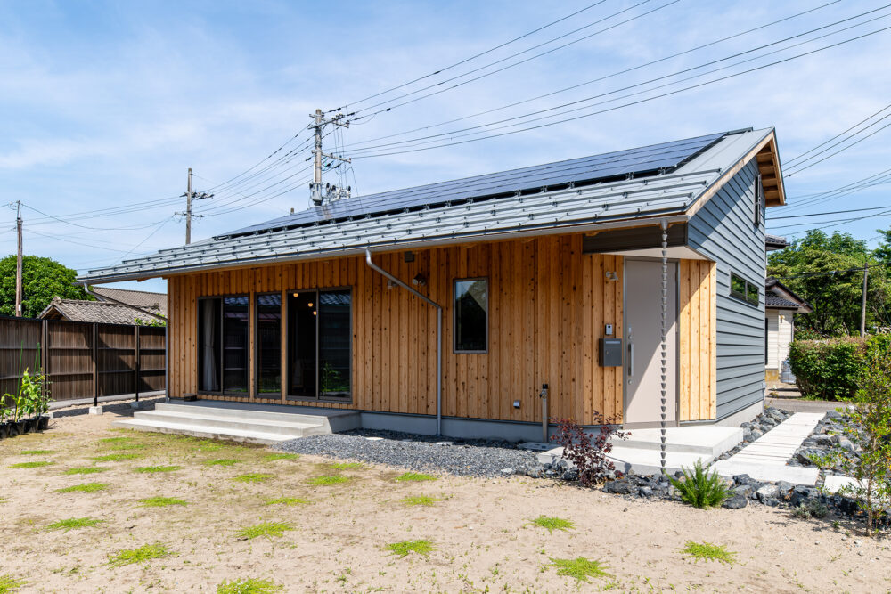 直り山の家